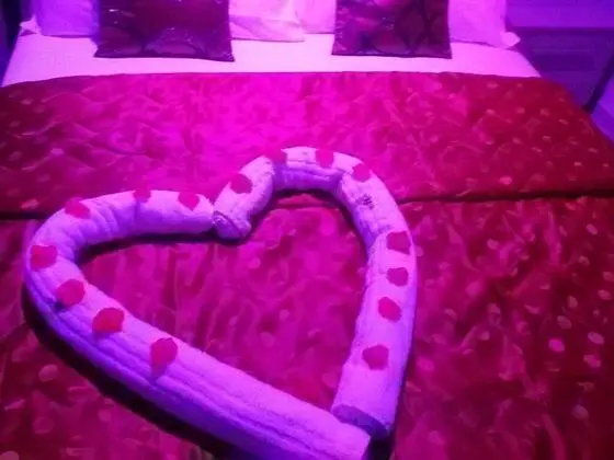 Classic Tek Büyük Yataklı Oda, Jakuzi (Acquamarina)