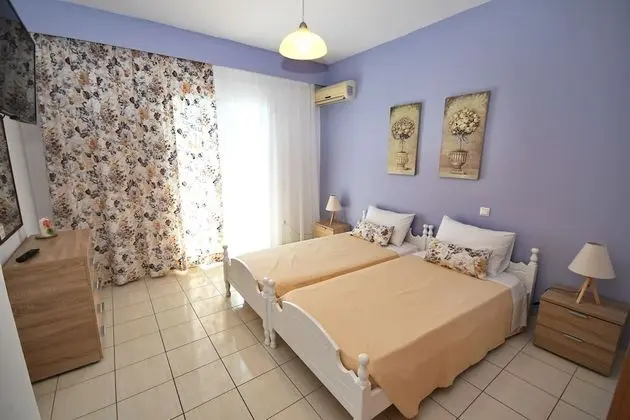 Apart Daire, 2 Yatak Odası, Havuz Manzaralı