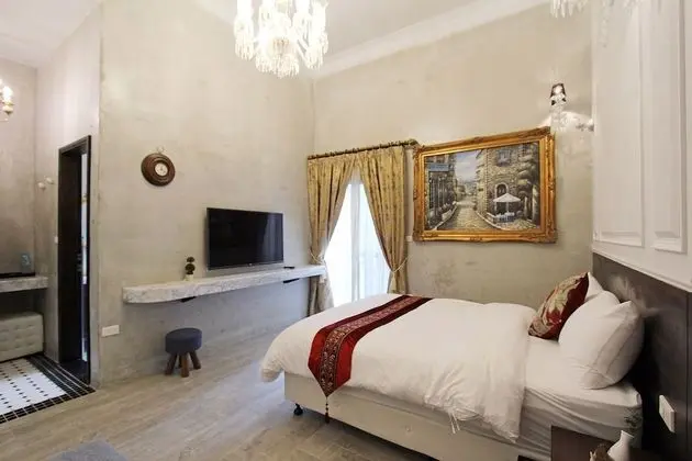 Comfort Tek Büyük Yataklı Oda