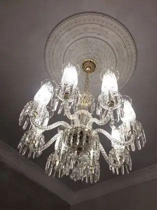 Comfort Tek Büyük Yataklı Oda