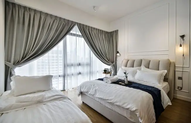 Deluxe Tek Büyük Yataklı Oda (Double Room with KLCC View)