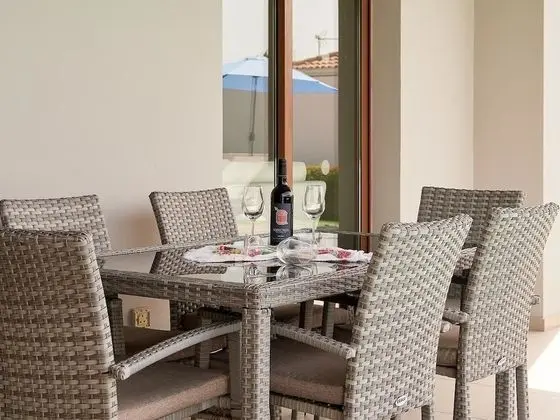 Villa, 3 Yatak Odası, Kişiye Özel Havuzlu (Angie D3)