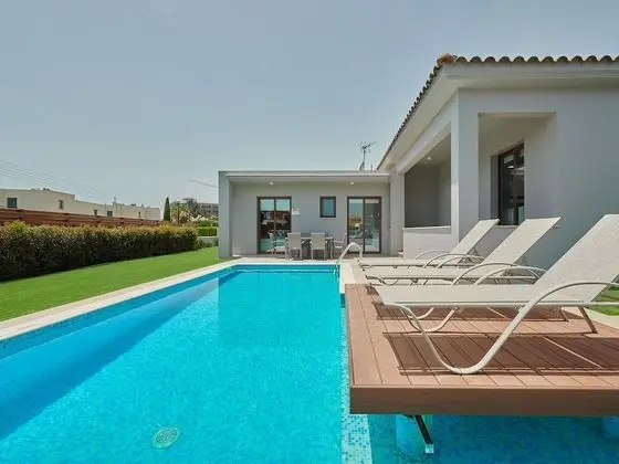 Villa, 3 Yatak Odası, Kişiye Özel Havuzlu (Angie I2)