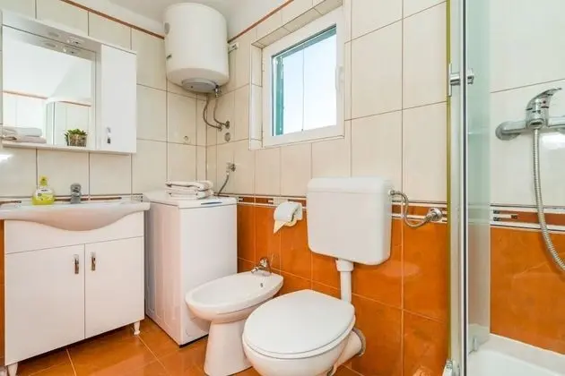 Apart Daire (Angie - terrace with sea view - A1(2+)