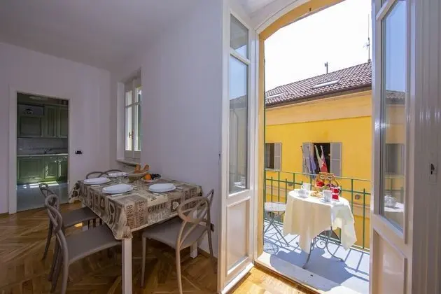 Family Apart Daire, 1 Çift Kişilik Yatak ve Çekyat (Angie's Apartment Stresa Lake)