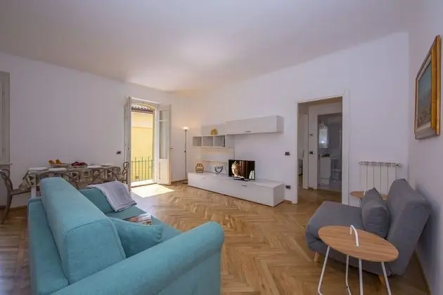 Family Apart Daire, 1 Çift Kişilik Yatak ve Çekyat (Angie's Apartment Stresa Lake)