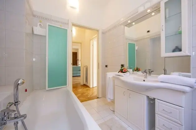 Family Apart Daire, 1 Çift Kişilik Yatak ve Çekyat (Angie's Apartment Stresa Lake)