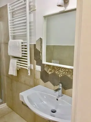 Deluxe Tek Büyük Yataklı Oda, Balkon