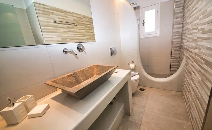 Superior Oda