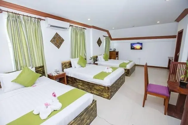 Deluxe Üç Kişilik Oda