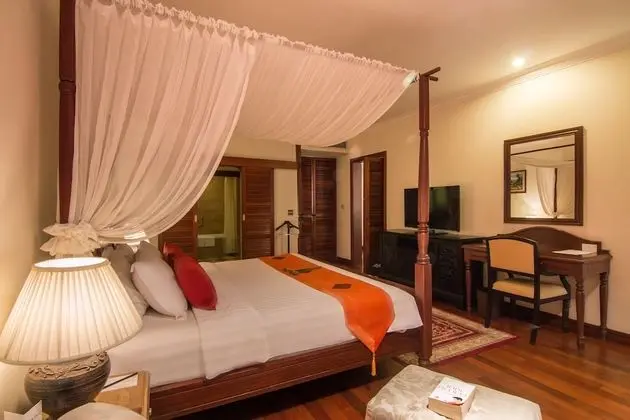 Süit, 1 Yatak Odası, Balkon (With Living Room)