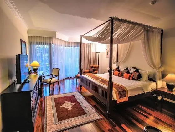 Süit, 1 Yatak Odası, Balkon (With Living Room)