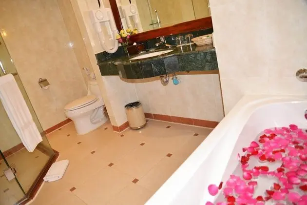 Deluxe Üç Kişilik Oda