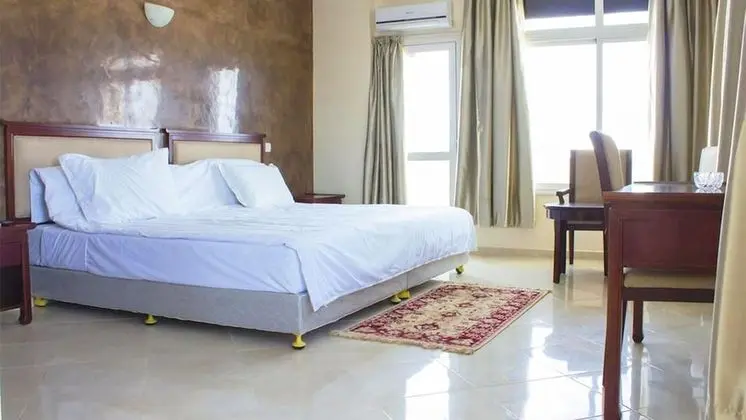 Tek Büyük veya İki Ayrı Yataklı Oda, Dağ Manzaralı