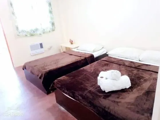 Family Tek Büyük veya İki Ayrı Yataklı Oda