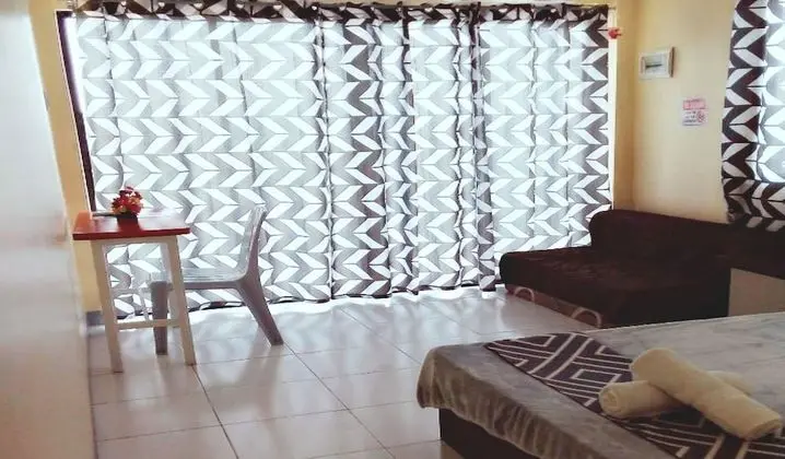 Tek Büyük Yataklı Oda, Deniz Manzaralı, Köşe