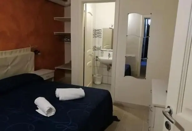Tek Büyük veya İki Ayrı Yataklı Oda