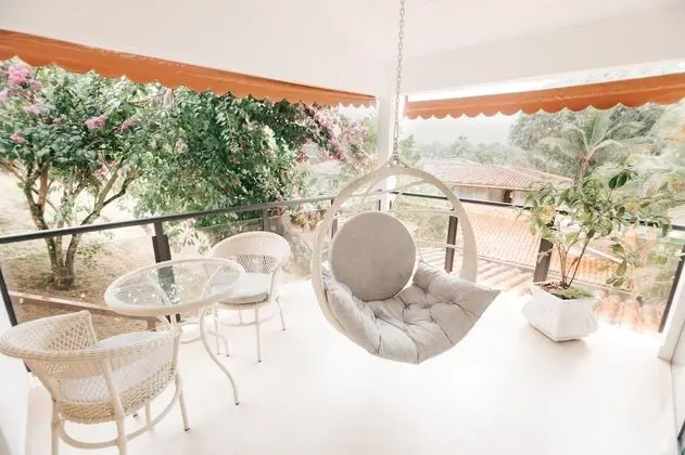 Superior Süit, Balkon (Quartos conjugados)