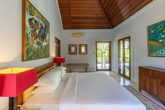 Signature Villa