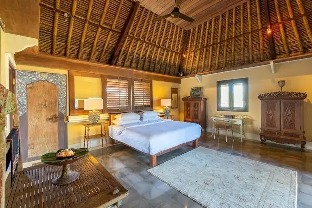 Signature Villa