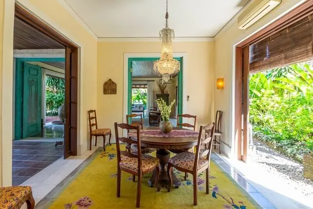 Signature Villa