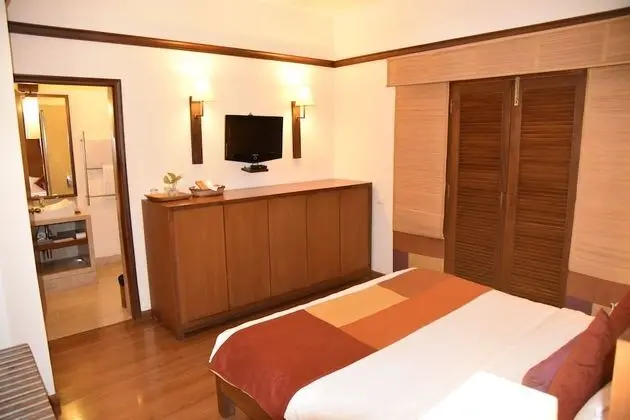 One Bedroom Suite