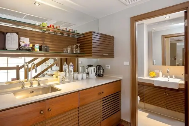 Two-Bedroom Island Duplex