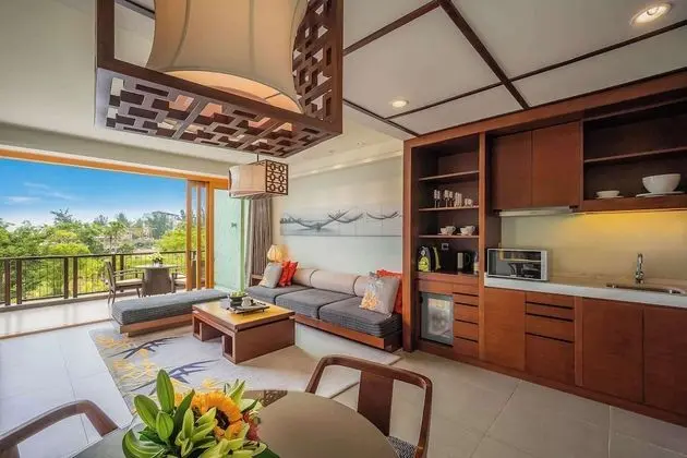 Junior Süit, Deniz Manzaralı (Seaview Junior Pool Suite King)
