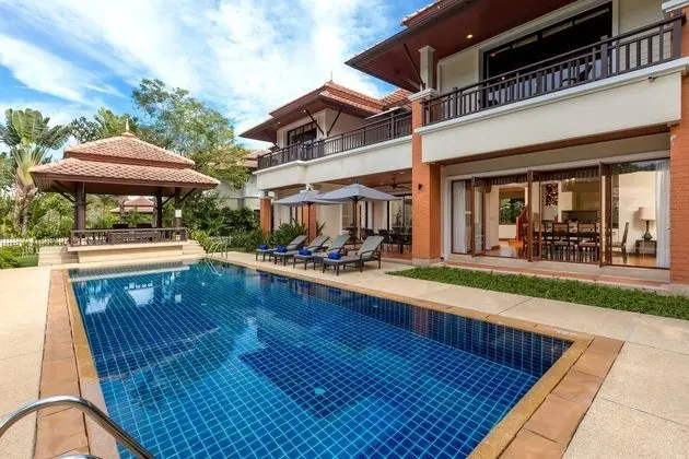 Villa Four Bedrooms