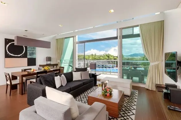 Suit Two Bedrooms