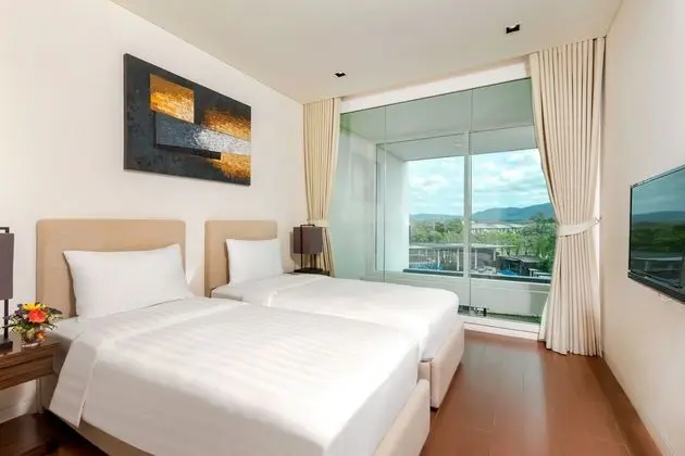 Suit Two Bedrooms