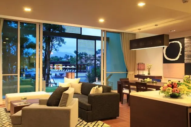 Suit Two Bedrooms