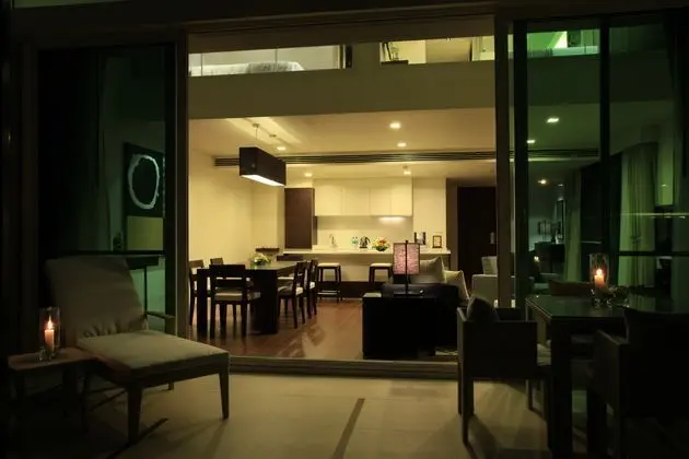 Suit Two Bedrooms