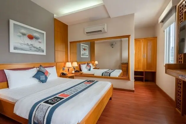 Deluxe Tek Büyük Yataklı Oda