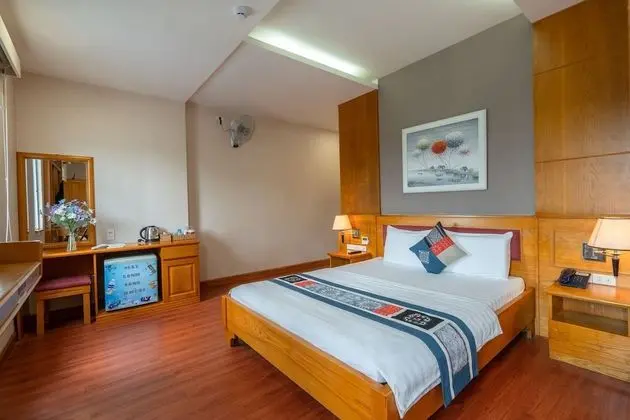 Deluxe Tek Büyük Yataklı Oda