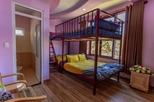 Standard Ortak Ranzalı Oda