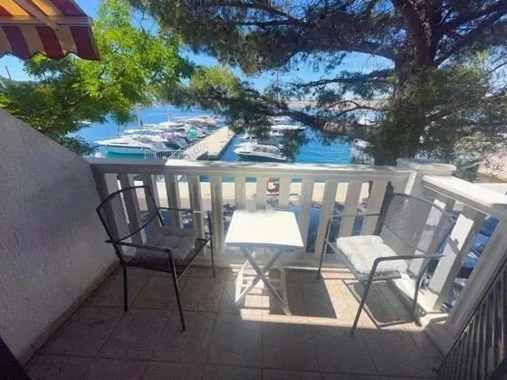 Stüdyo (Ani - 10 M from the sea - SA1 zeleni()