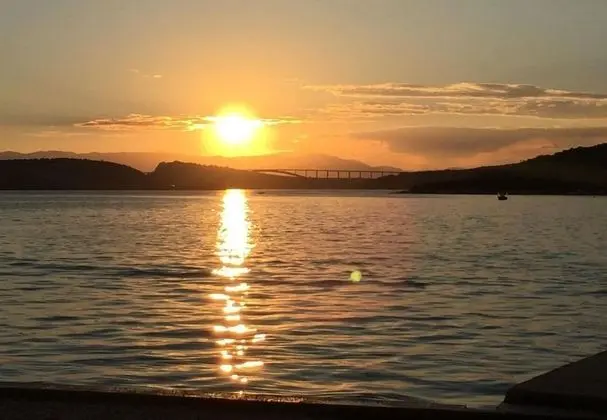 Stüdyo (Ani - 10 M from the sea - SA1 zeleni()