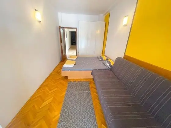 Stüdyo (Ani - 10 M from the sea - SA2 žuti(2)