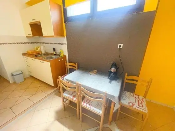Stüdyo (Ani - 10 M from the sea - SA2 žuti(2)