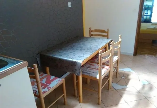 Stüdyo (Ani - 10 M from the sea - SA2 žuti(2)