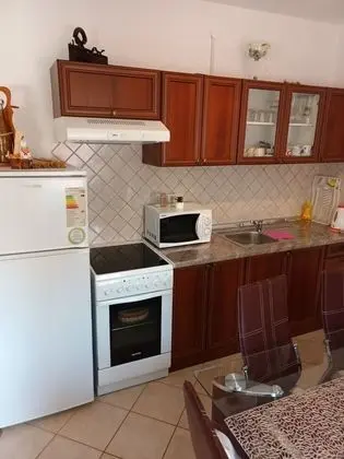 Apart Daire (Ani - modern - A1 prizemlje(2+2))