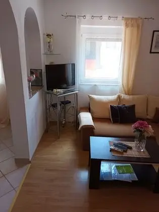 Apart Daire (Ani - modern - A1 prizemlje(2+2))