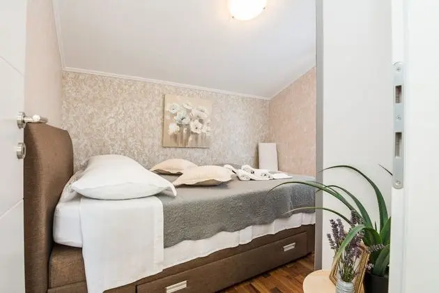 Apart Daire (Ani - with pool - A5(2+2))