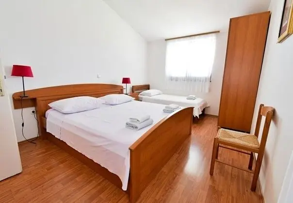 Apart Daire (Ani - with pool and hot tub - A1(7))