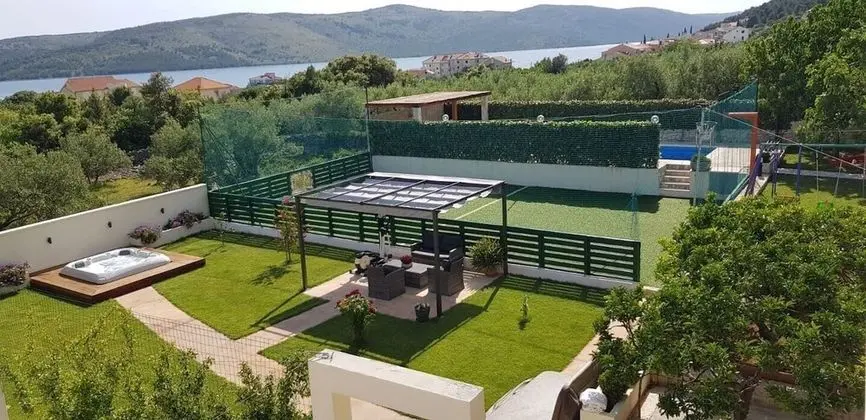 Apart Daire (Ani - with pool and hot tub - A1(7))