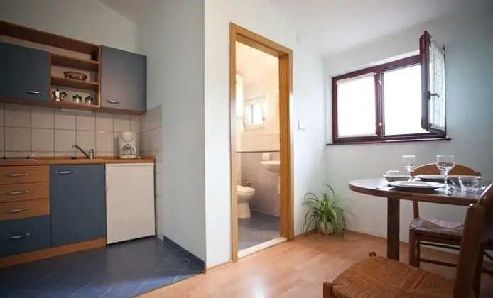 Apart Daire (Ani - with pool and hot tub - A2 Sjev)