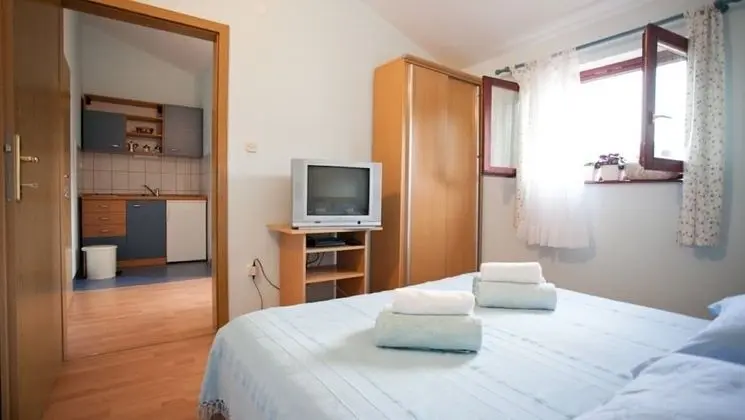 Apart Daire (Ani - with pool and hot tub - A2 Sjev)