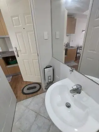 ANIA GUEST ROOM