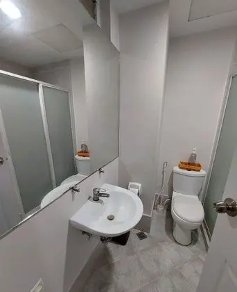 ANIA GUEST ROOM